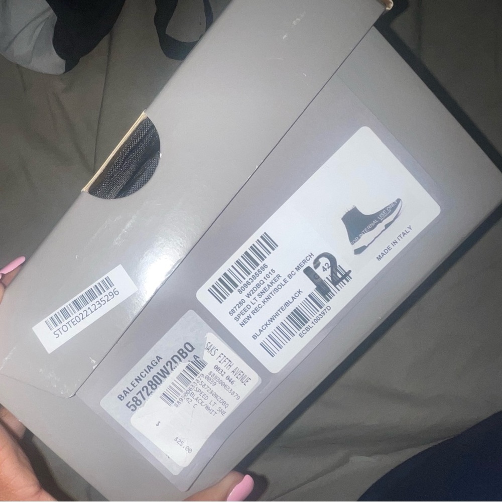 Balenciaga Black and White Speed Trainer Sneakers - Picture 5 of 5
